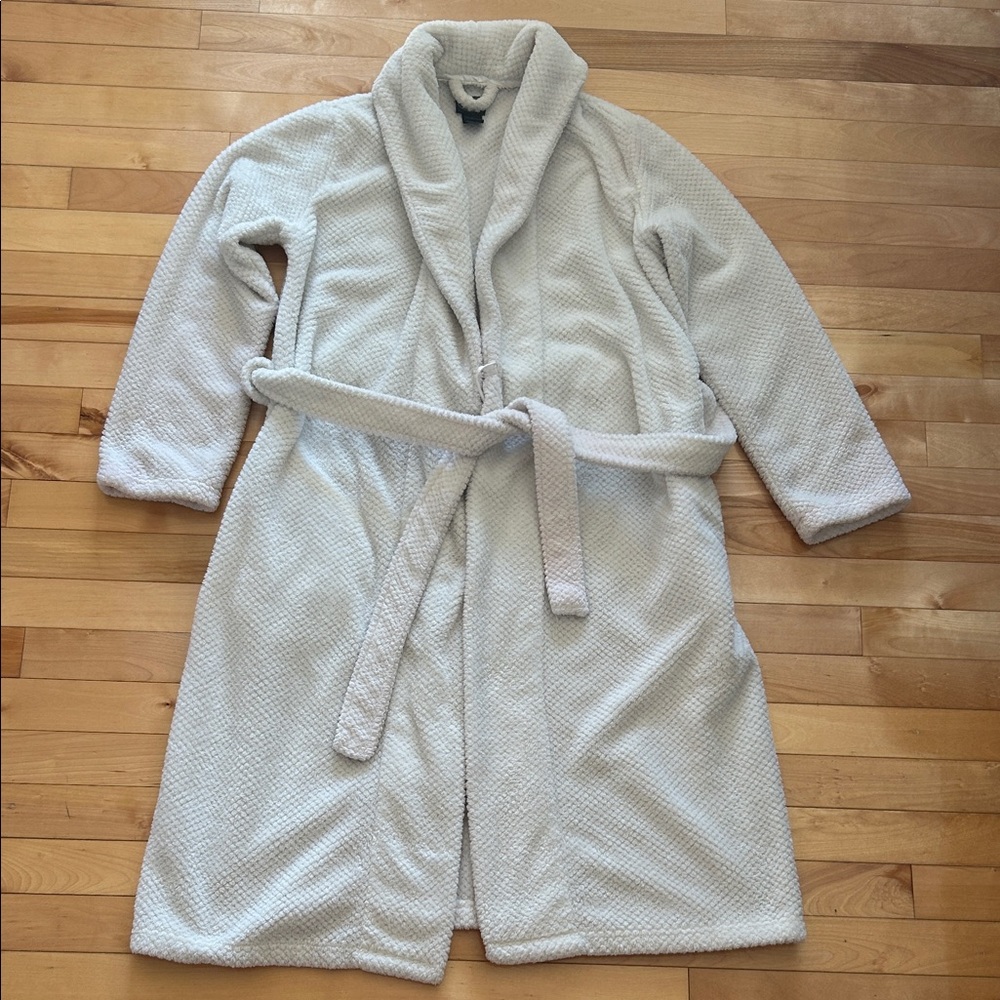 Small Laura Ashley Soft Cream Textured Robe